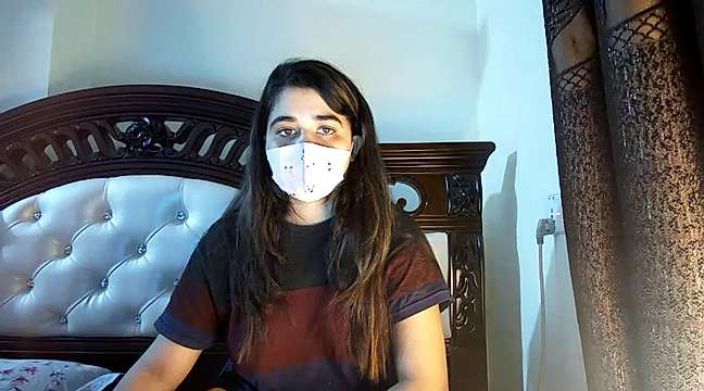 A-RoseGirl naked stripping on cam for live sex video chat