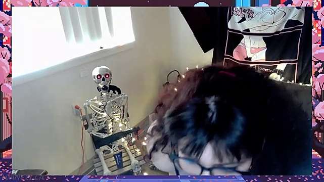 Aurora_And_Luna42 naked stripping on cam for live sex video chat