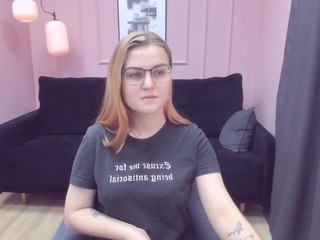 EvaMild nude on cam – live sex chat
