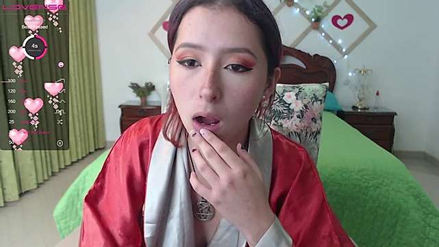 Ginger_Sweetty naked stripping on cam for live sex video chat