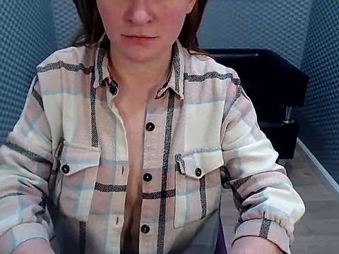 Greek_goddess_ naked stripping on cam for live sex video chat
