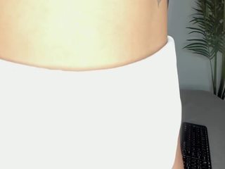 Honey-lala nude on cam – live sex chat