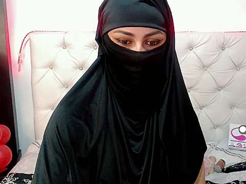 Karim_Moskau naked stripping on cam for live sex video chat