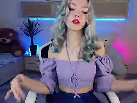 LueTobby naked stripping on cam for live sex video chat