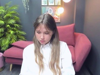 MaryannSoft nude on cam – live sex chat