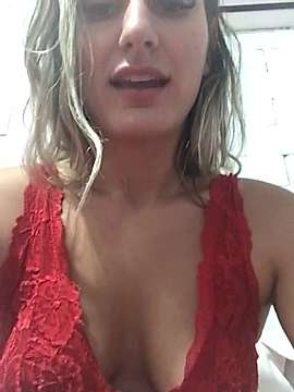 Melinda2021 naked stripping on cam for live sex video chat