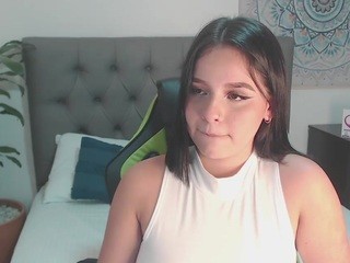 Mia-rosy nude on cam – live sex chat