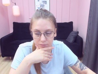 MicheleShine nude on cam – live sex chat
