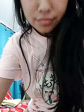 Neellasweettt_ naked stripping on cam for live sex video chat