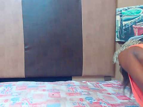 slimcakes naked stripping on cam for live sex video chat