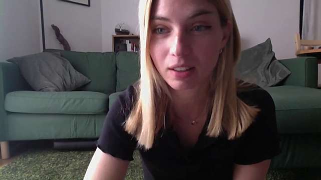Sugarutena naked stripping on cam for live sex video chat