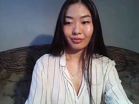 Aleksa_Blackdream naked stripping on cam for live sex video chat