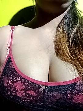 Ishani_05 naked stripping on cam for live sex video chat