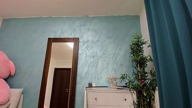 KarlaKushh naked stripping on cam for live sex video chat