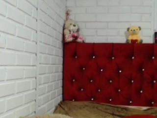 Lina-lan nude on cam – live sex chat