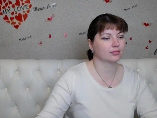 MilaBrown nude on cam – live sex chat