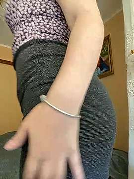 Ms_victory naked stripping on cam for live sex video chat