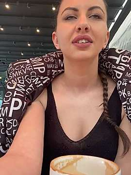 Myra_Milton naked stripping on cam for live sex video chat