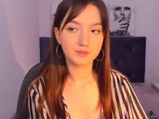 RenataBlue nude on cam – live sex chat