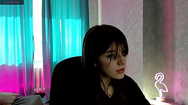 Sarah_Sanchez naked stripping on cam for live sex video chat