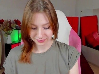 ChrystalStewart nude on cam – live sex chat