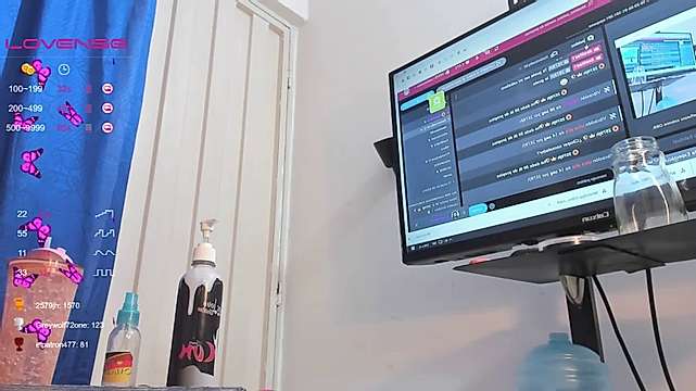 Daalilaa1 naked stripping on cam for live sex video chat