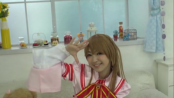 【最強属性】可愛い女の子のコスプレ三変化、ブラをめくって乳首を覗かれ恥じらう表情さえエロく感じる