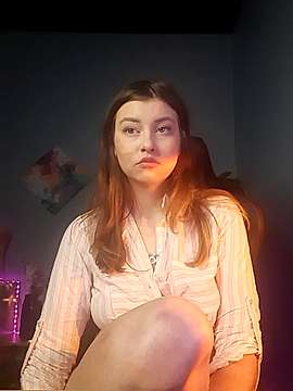 EerikaHill naked stripping on cam for live sex video chat
