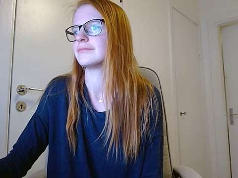 jannis1992 naked stripping on cam for live sex video chat