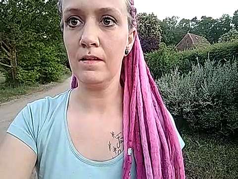 lisaathomass naked stripping on cam for live sex video chat