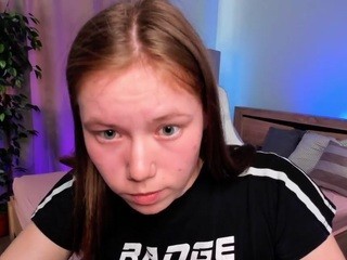 Lucy-wonder nude on cam – live sex chat