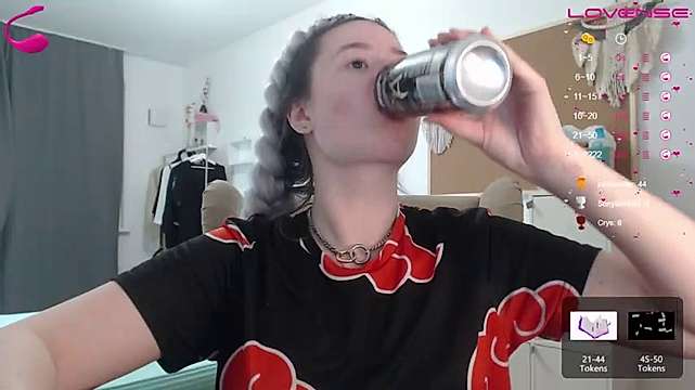 noisymouse naked stripping on cam for live sex video chat