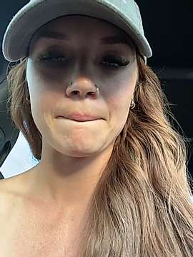_Sandy_Cheeks naked stripping on cam for live sex video chat