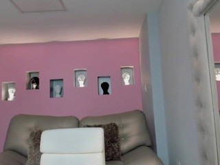 VictoriaGibson nude on cam – live sex chat