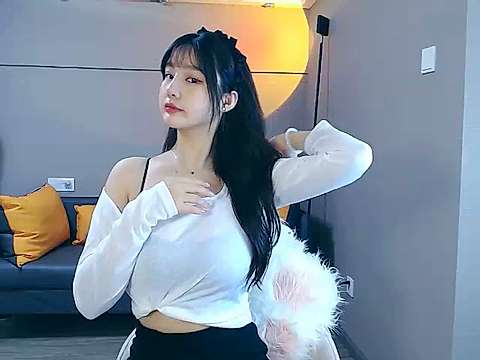 yingwu520 naked stripping on cam for live sex video chat