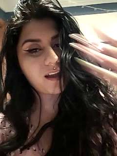 Abbyred__ naked stripping on cam for live sex video chat