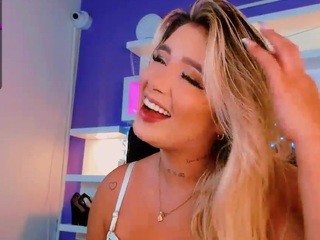 Britney-amberr nude on cam – live sex chat