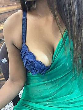 chocolaty_Queen0 naked stripping on cam for live sex video chat
