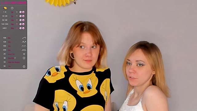 DebbieHelen naked stripping on cam for live sex video chat