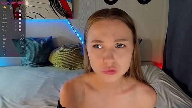 House_of_pussy naked stripping on cam for live sex video chat