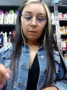 katherine_murcia naked stripping on cam for live sex video chat