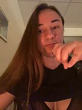 Kittie_Winters naked stripping on cam for live sex video chat