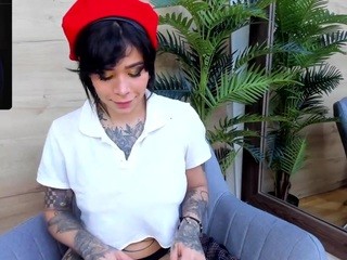 Korawolff nude on cam – live sex chat