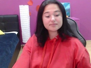 LaraKraft nude on cam – live sex chat
