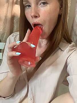 MarieRedhead naked stripping on cam for live sex video chat