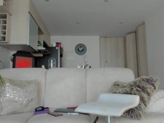 Mary-mayers nude on cam – live sex chat