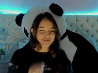 Mode-ivy nude on cam – live sex chat