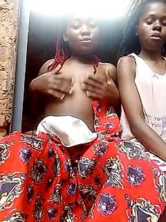 Petite_li naked stripping on cam for live sex video chat