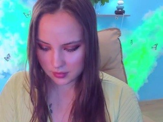 RileySweety nude on cam – live sex chat