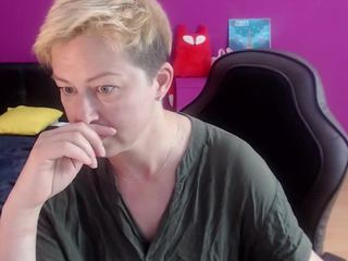 SaraSeymour nude on cam – live sex chat